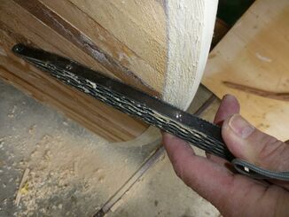 Laminated outer stem - Cut off unneeded material with the Shinto saw rasp